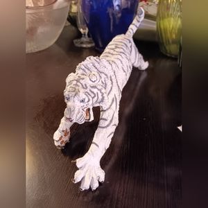 SIBERIAN TIGER TOY